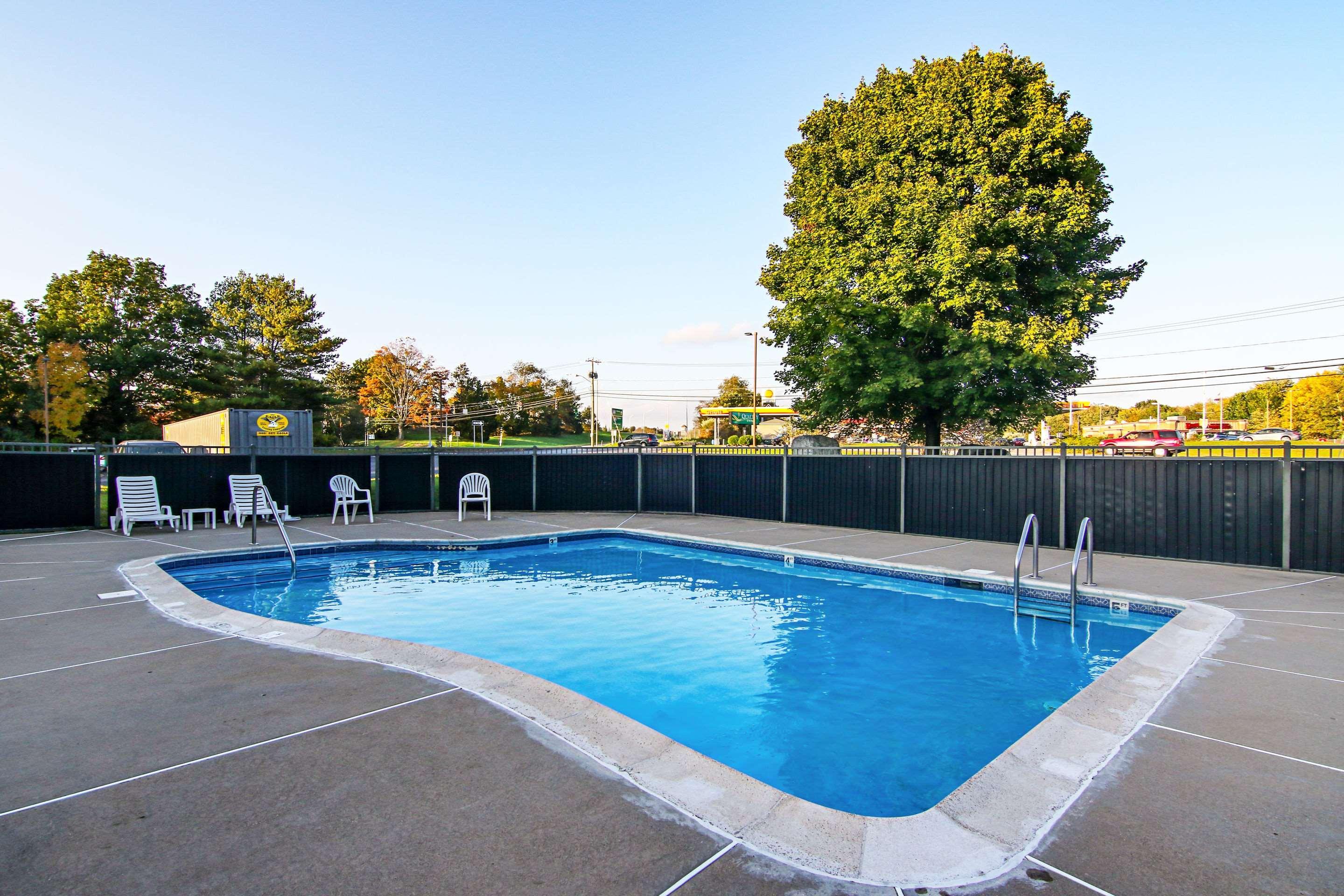 Quality Inn Plainfield I-395 Exterior foto