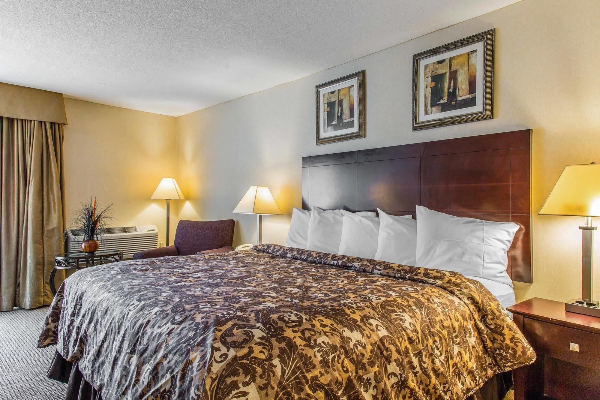 Quality Inn Plainfield I-395 Exterior foto