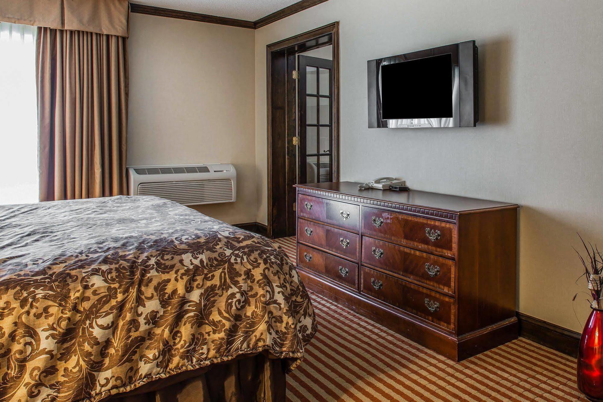Quality Inn Plainfield I-395 Exterior foto